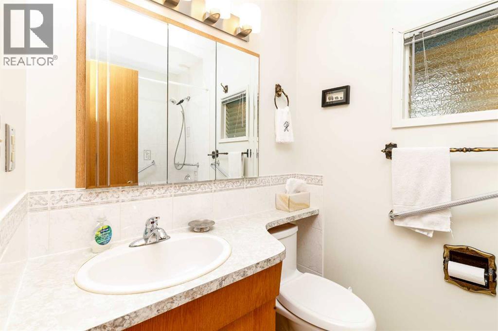 88 McCullough  Cresent, Red Deer