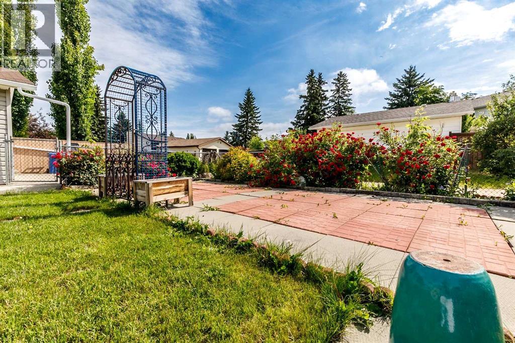 88 McCullough  Cresent, Red Deer
