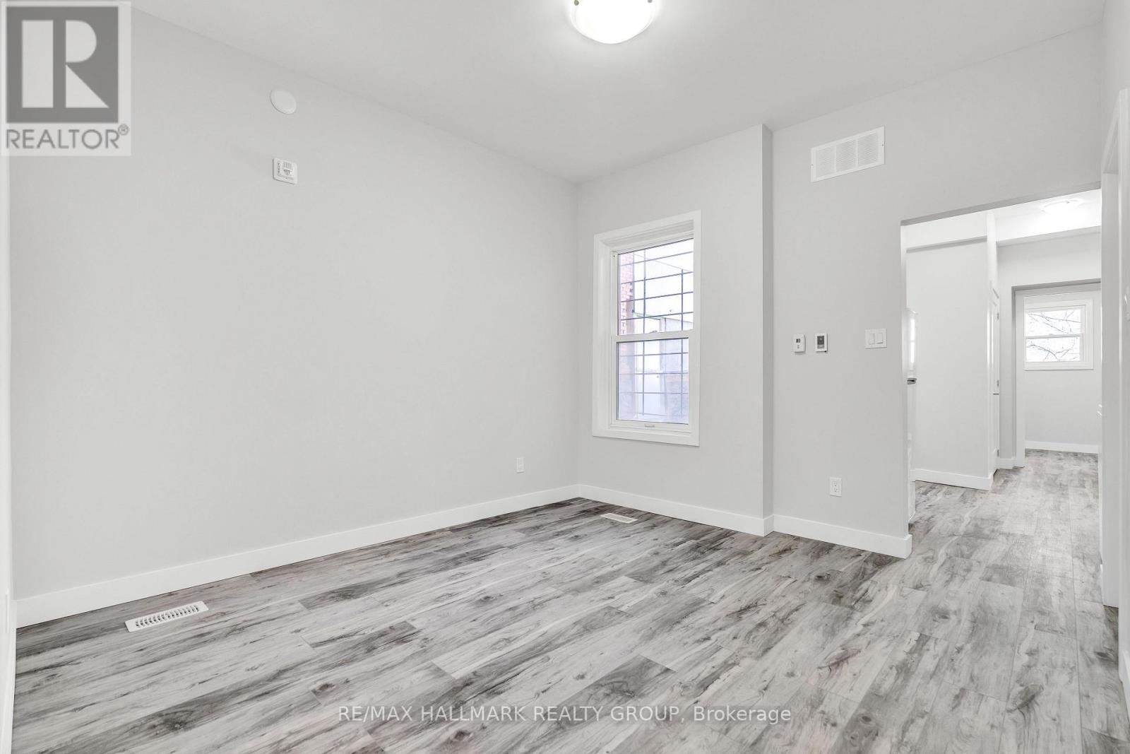 2 Bed, 1 Bath Multi-Family for Rent in Ottawa – 6 – 259 SOMERSET STREET E, Ottawa – MLS# X13625586 - Image 7