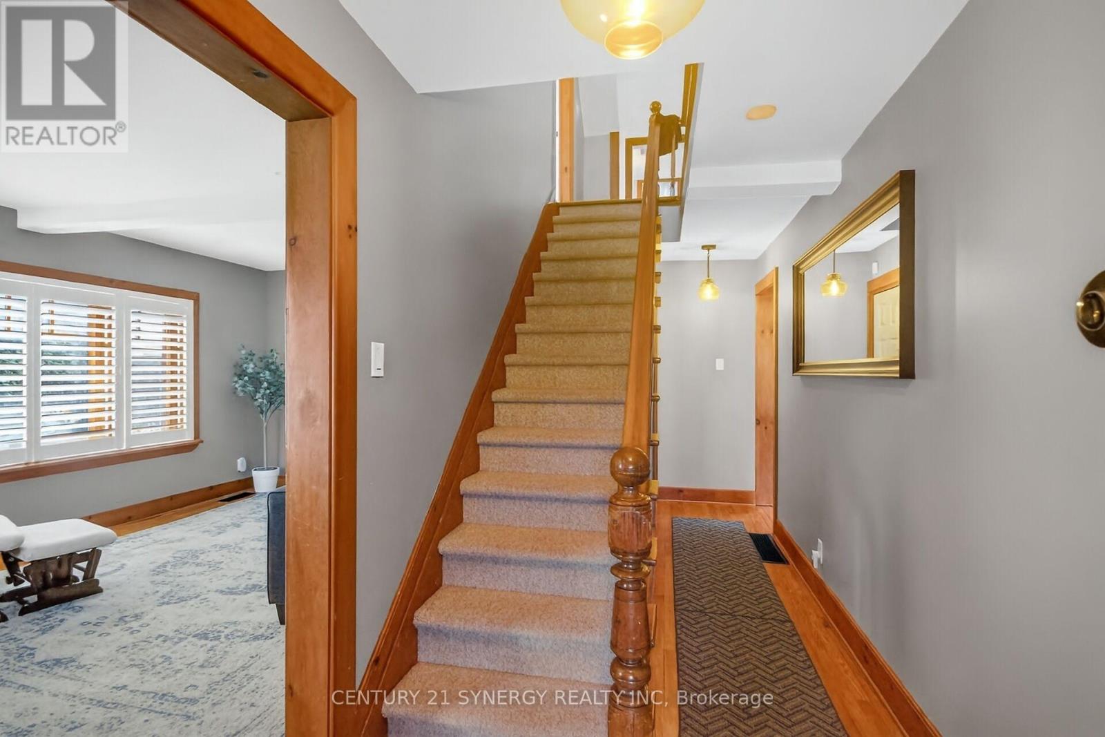 103 QUEEN CHARLOTTE STREET - Image 6
