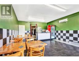 26 Northside Road, Ottawa, ON K2H5Z3 Photo 6
