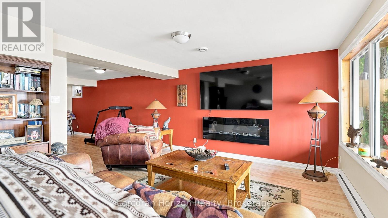 380 ROBINS POINT ROAD - Image 32