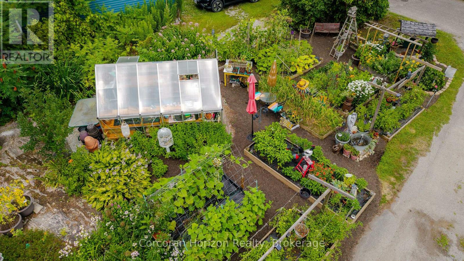 188 LODGE ROAD - Image 43