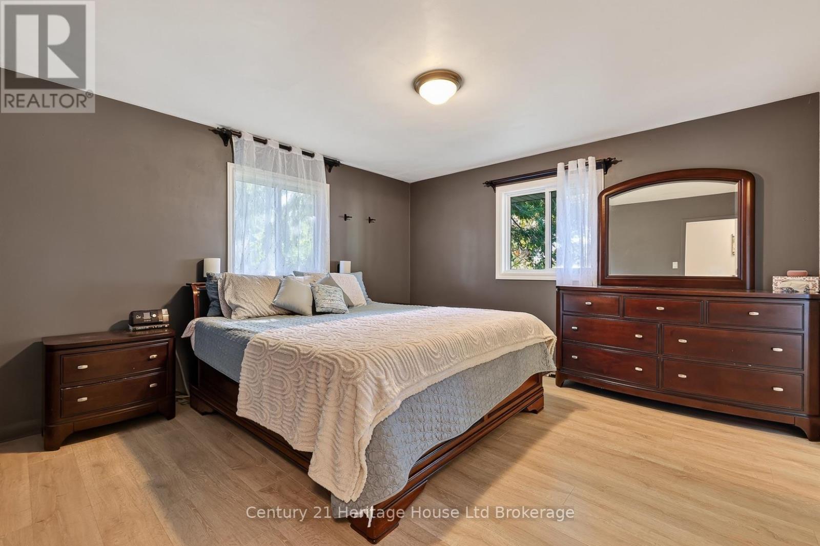 105 CONCESSION STREET W - Image 17