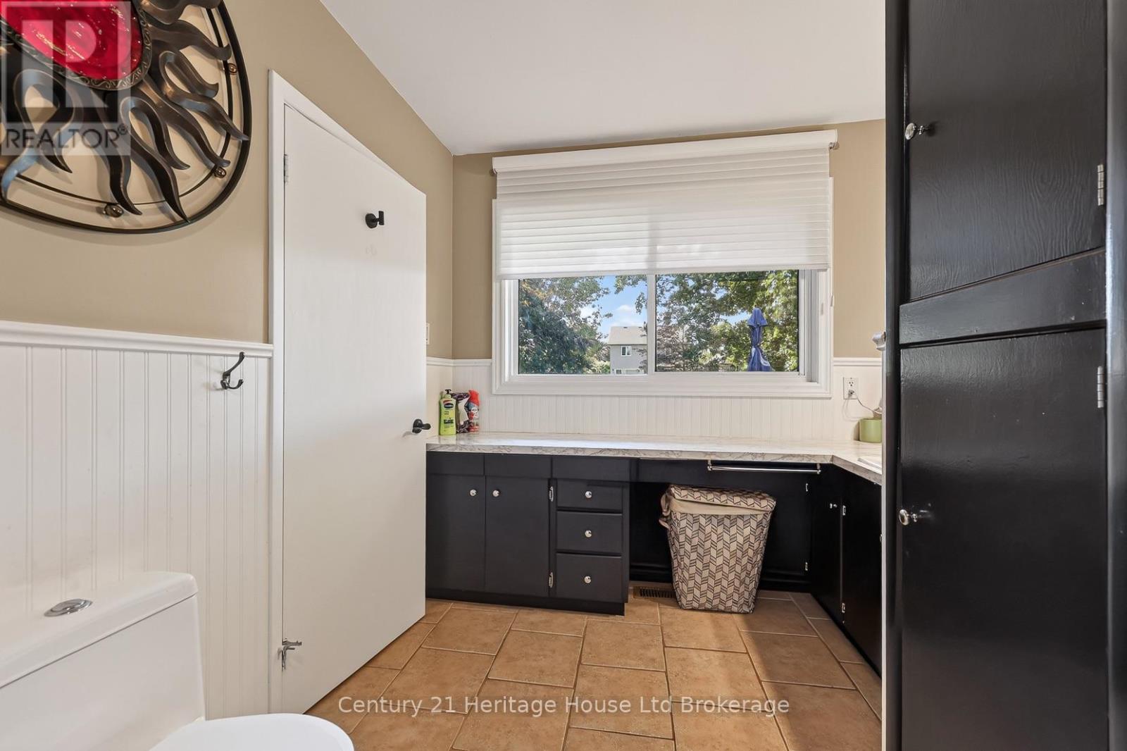 105 CONCESSION STREET W - Image 22