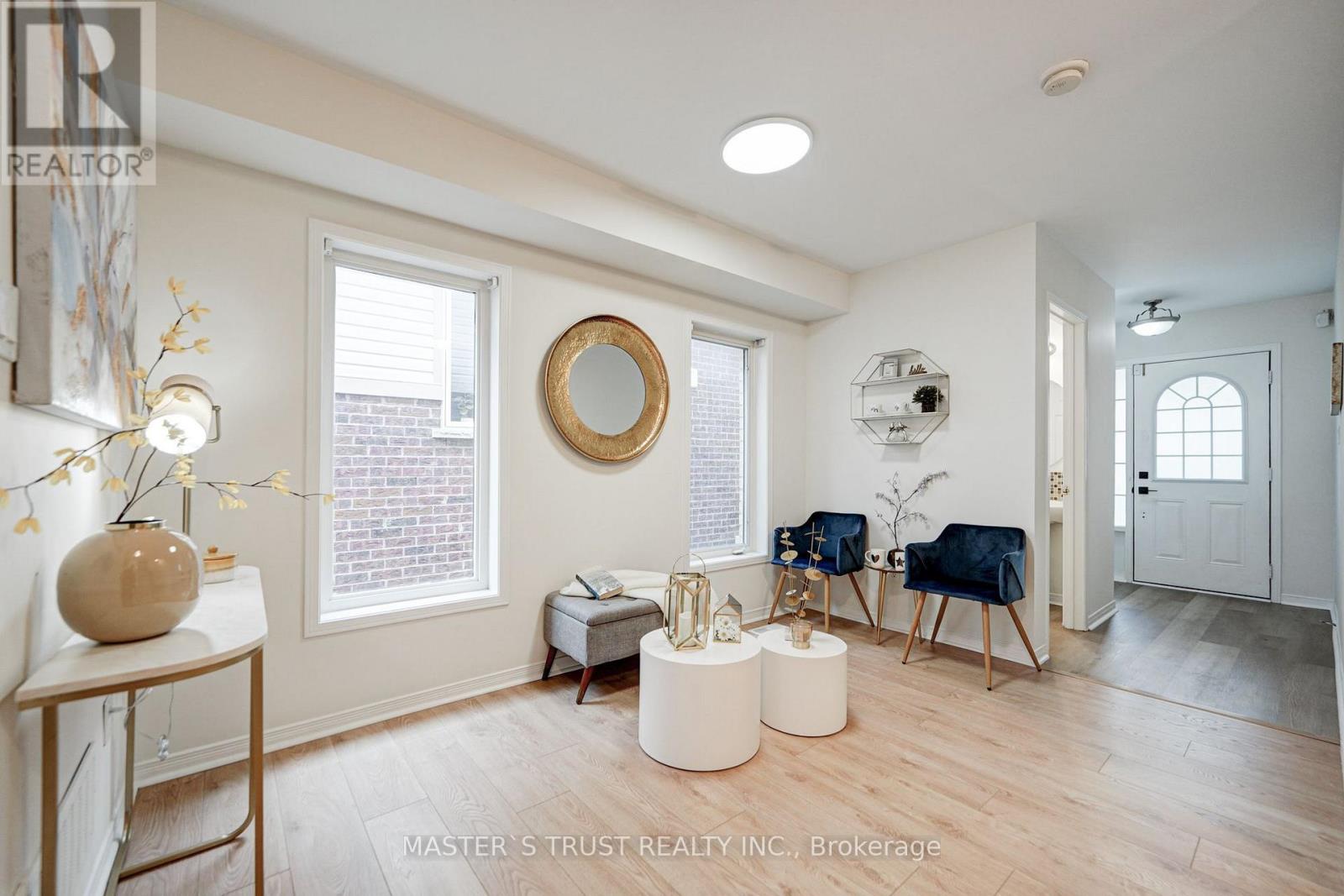 55 BETTINA PLACE - 4