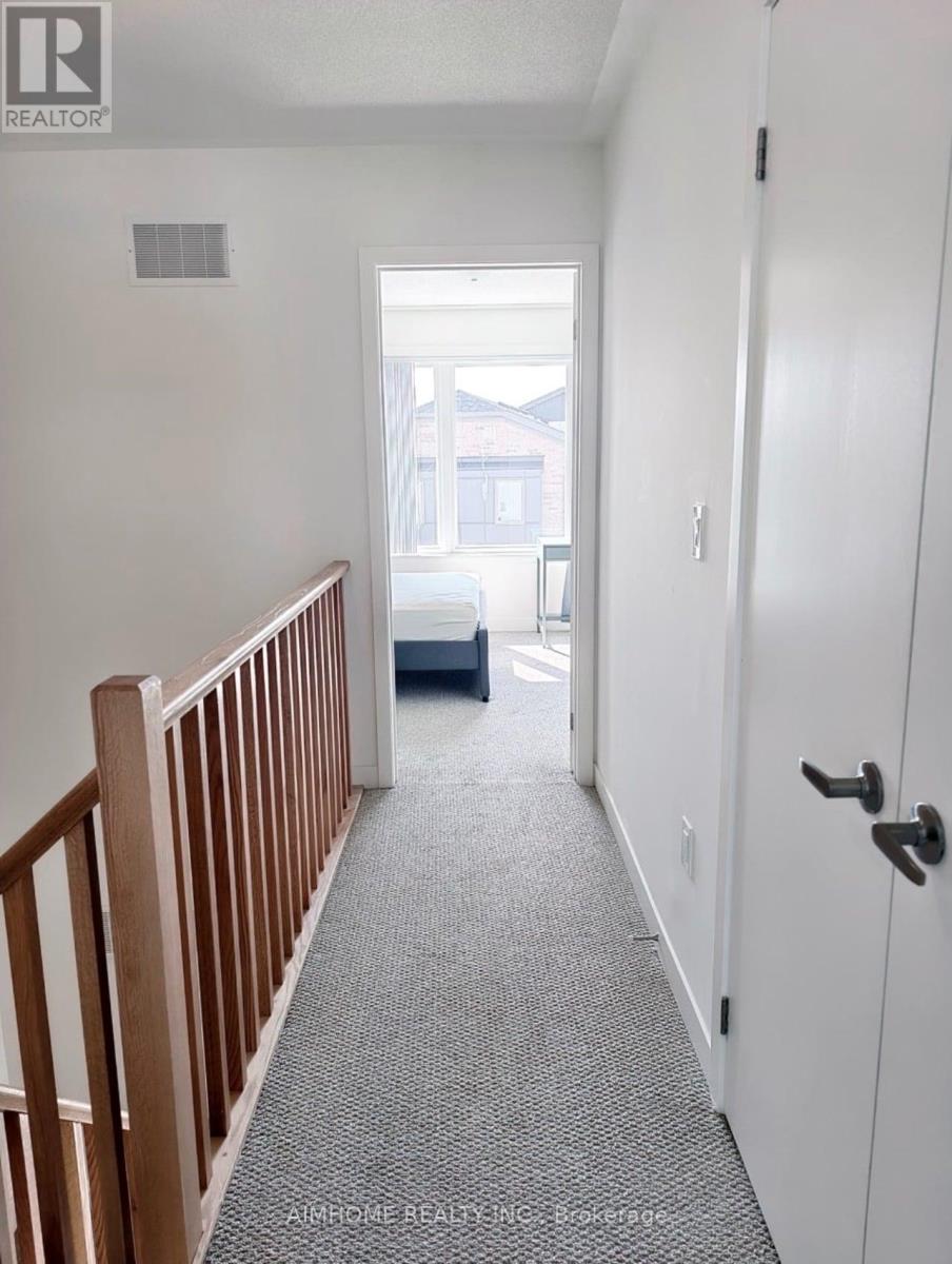 #403 1525 KINGSTON ROAD - 14