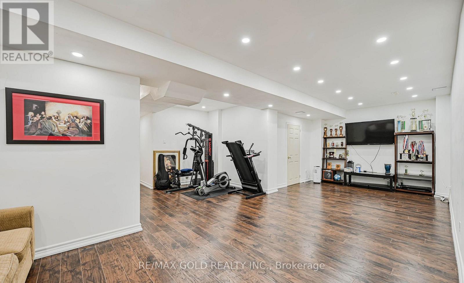 7 BELLOTTI CRESCENT - 29