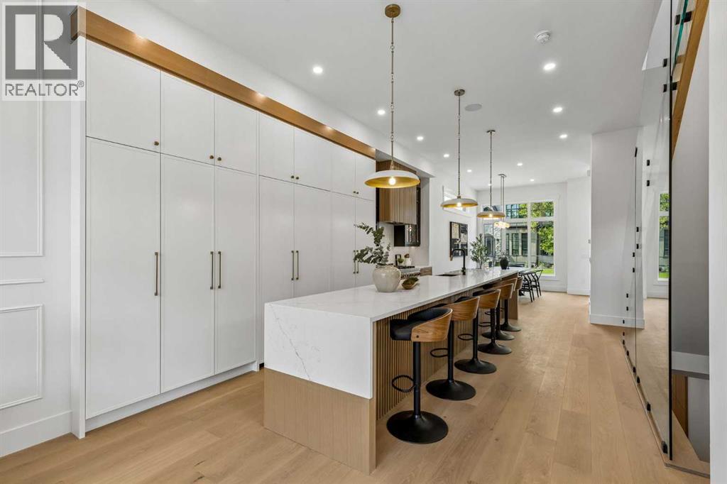 2708 18 Street NW - 11