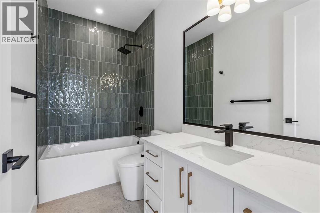 2708 18 Street NW - 27