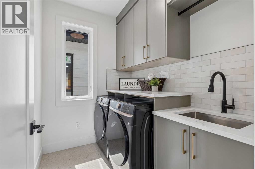2708 18 Street NW - 28