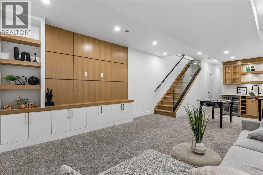2708 18 Street NW - 31