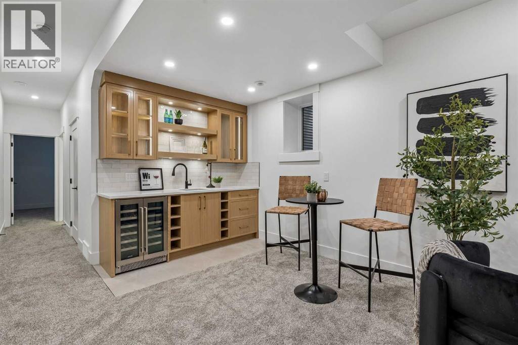 2708 18 Street NW - 32