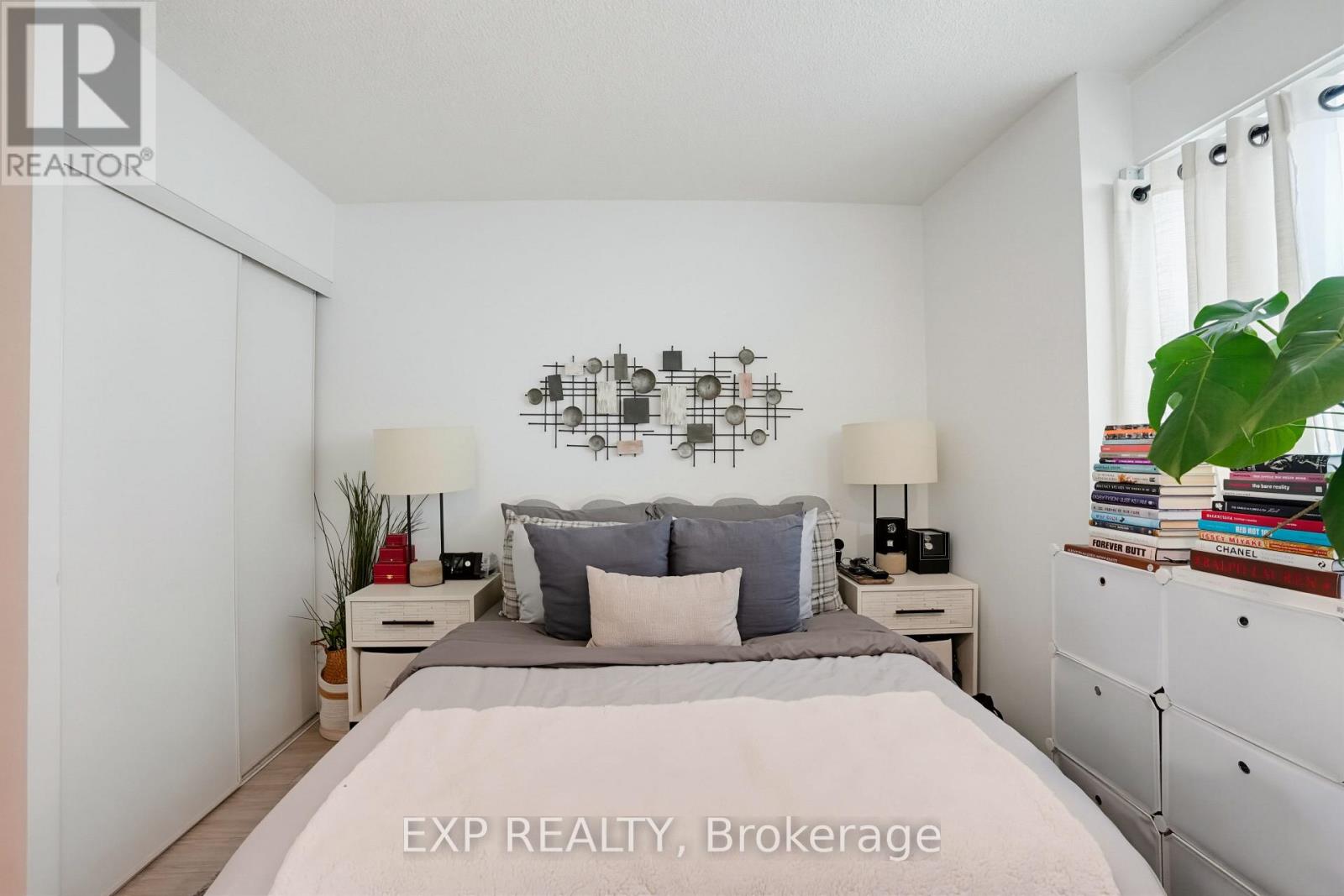 Thumbnail 21