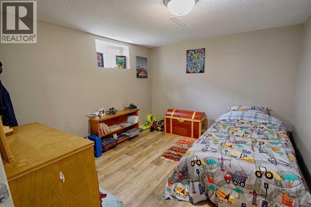 210 7 Street North - Photo 21