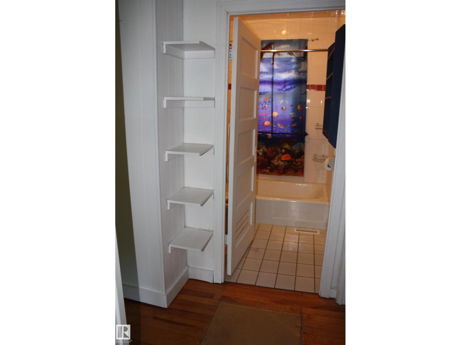 5227 51 Street - Photo 24
