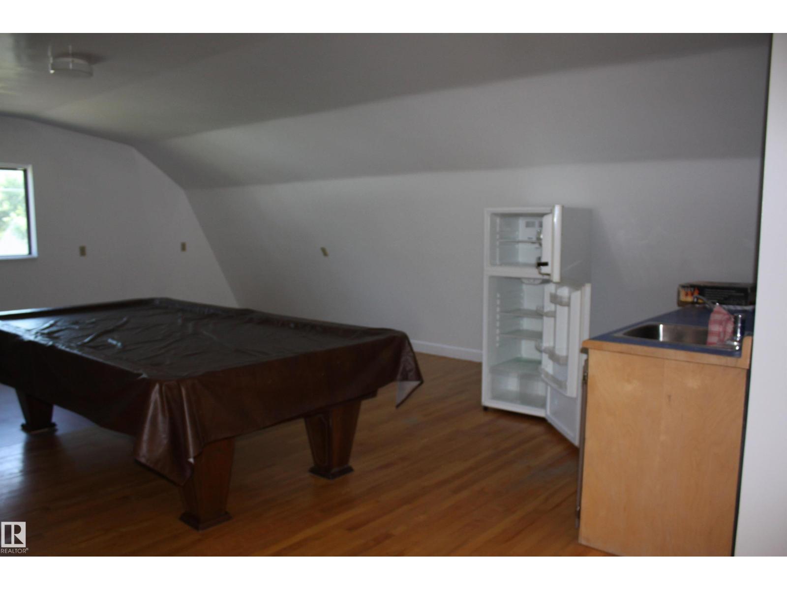 5227 51 Street - Photo 39
