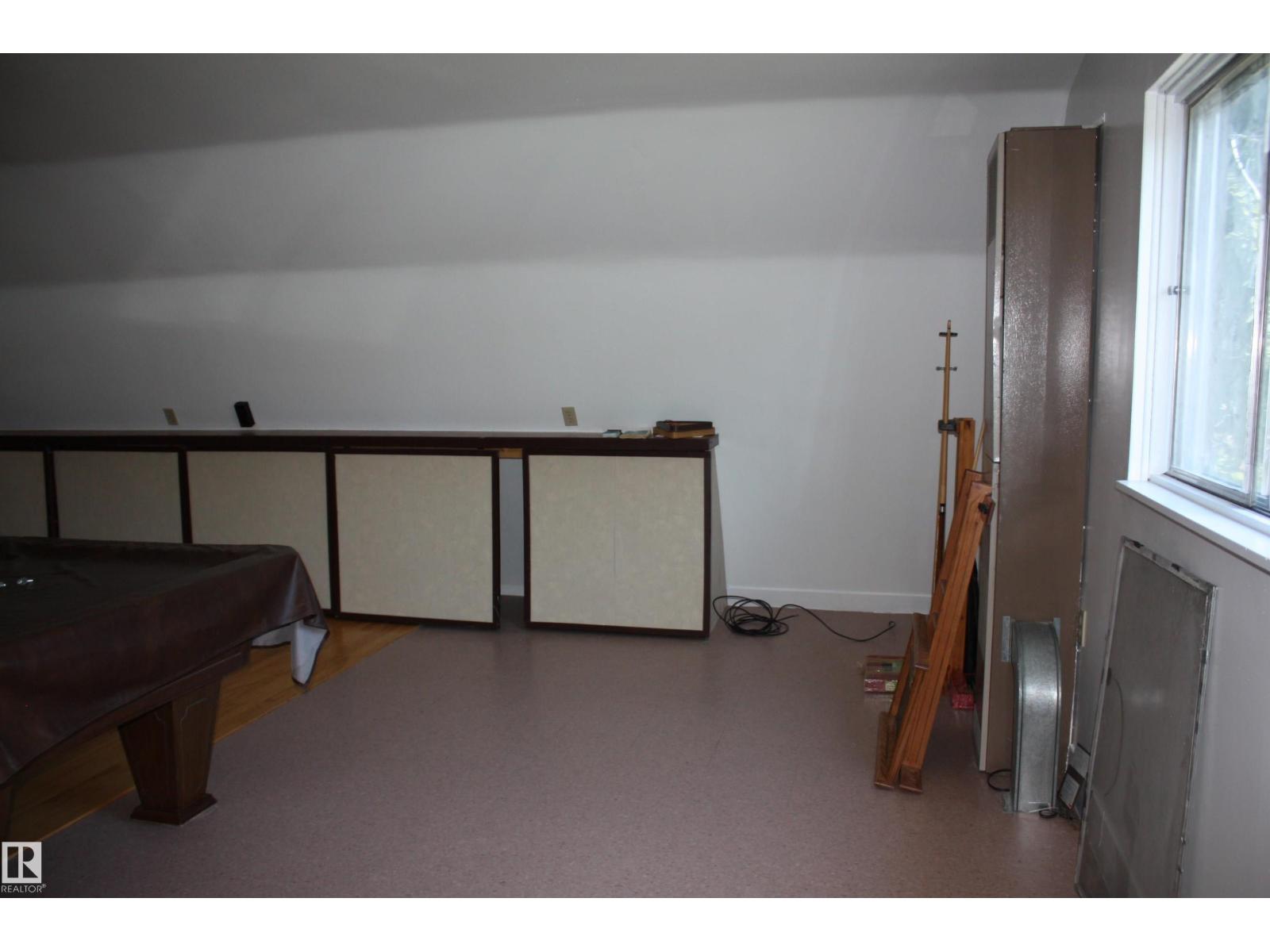 5227 51 Street - Photo 42