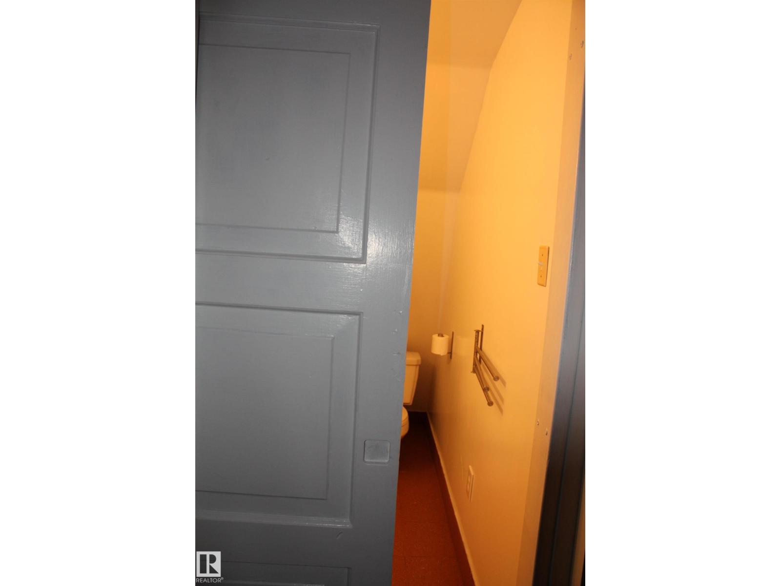 5227 51 Street - Photo 48