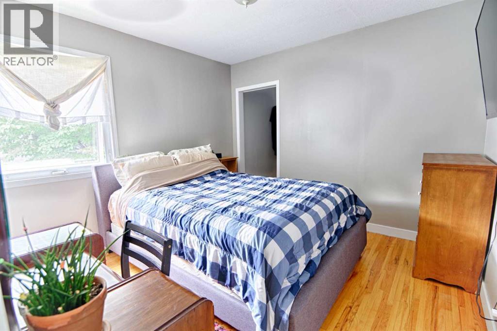 210 7 Street North - Photo 16