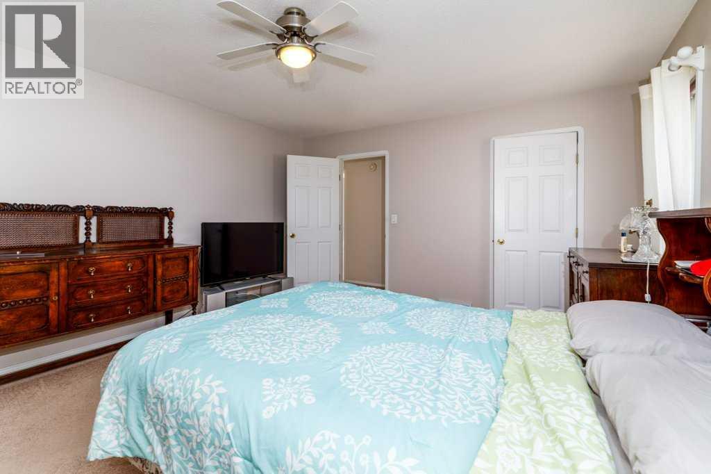 92 Anquetel Street, Red Deer