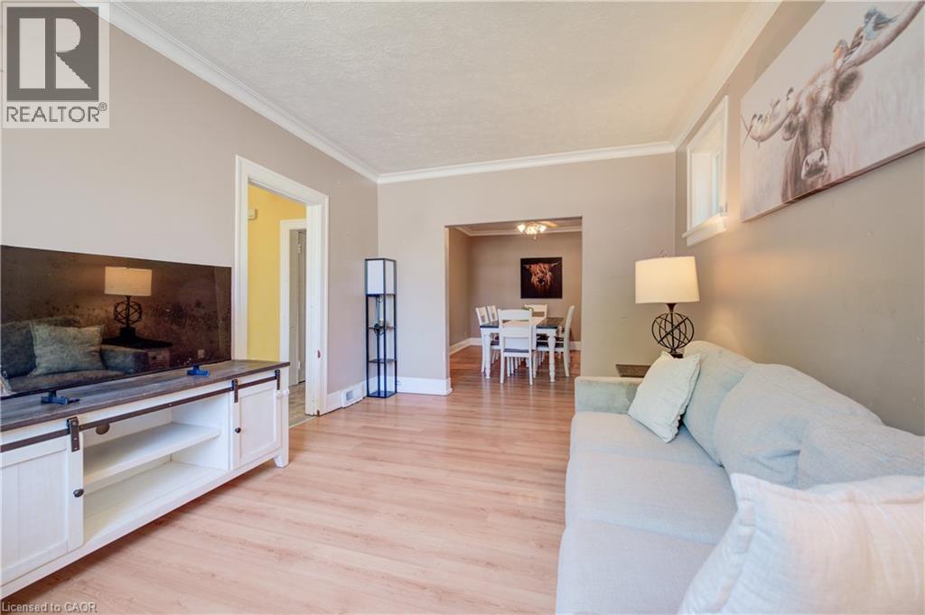 59 WEST Avenue - Image 7