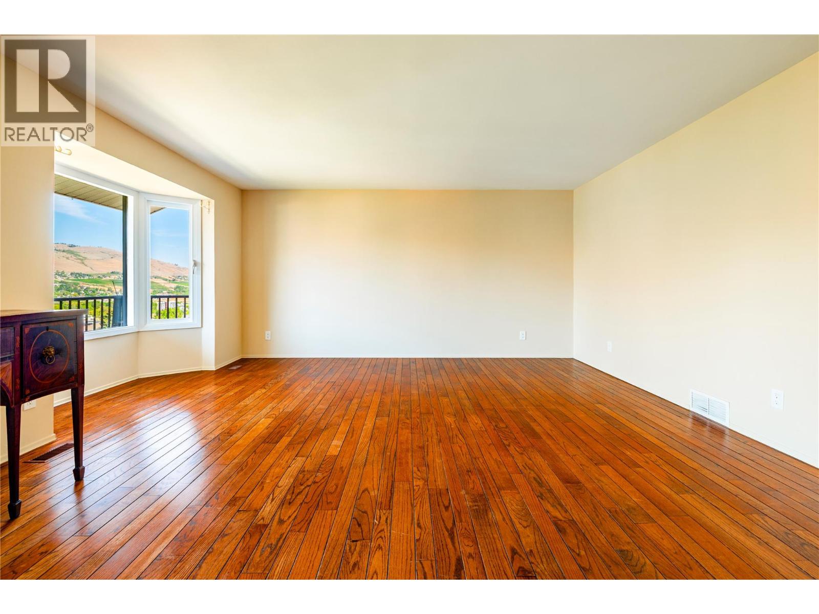 7315 Longacre Drive, Vernon