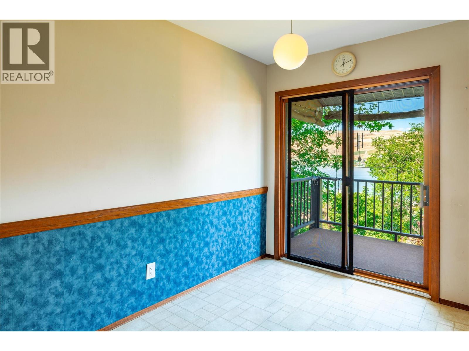 7315 Longacre Drive, Vernon