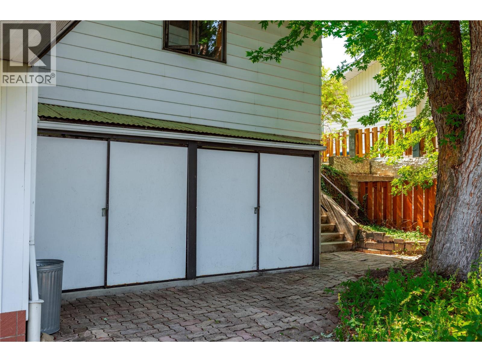 7315 Longacre Drive, Vernon