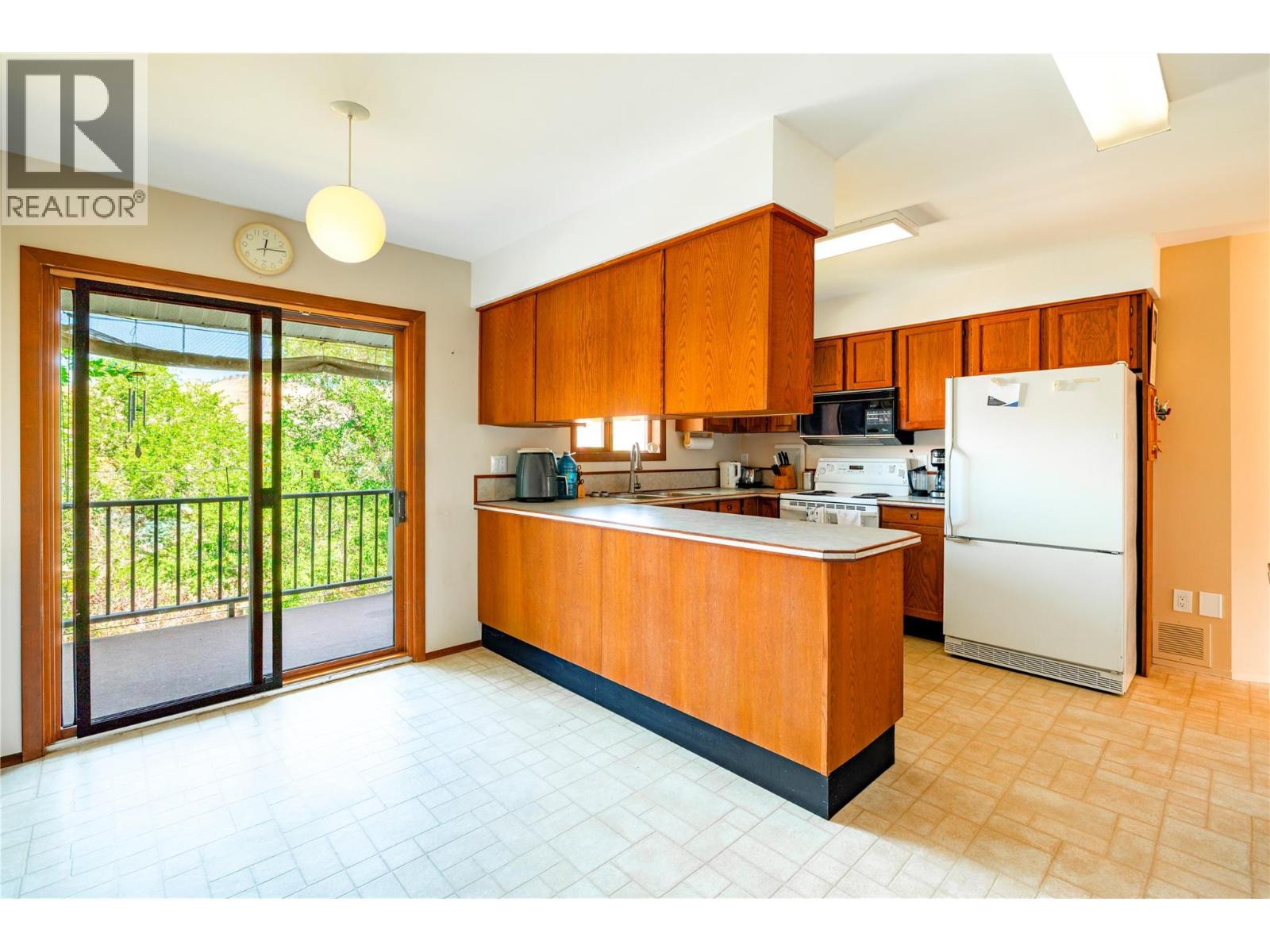 7315 Longacre Drive, Vernon