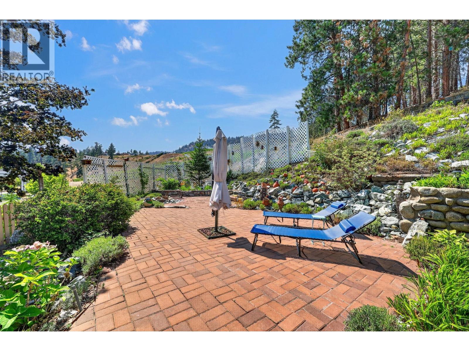 5868 MacGREGOR Road, Peachland