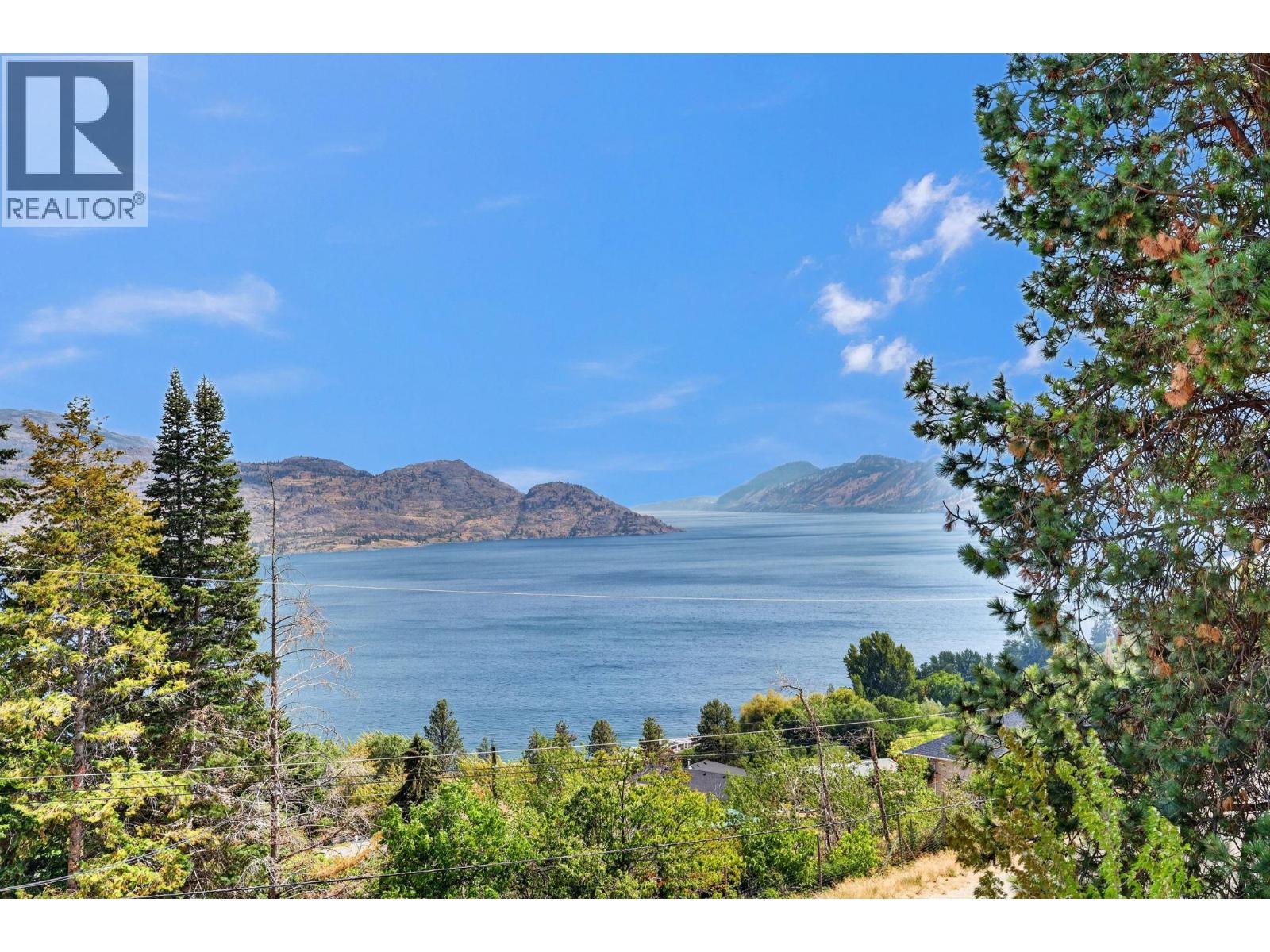 5868 MacGREGOR Road, Peachland