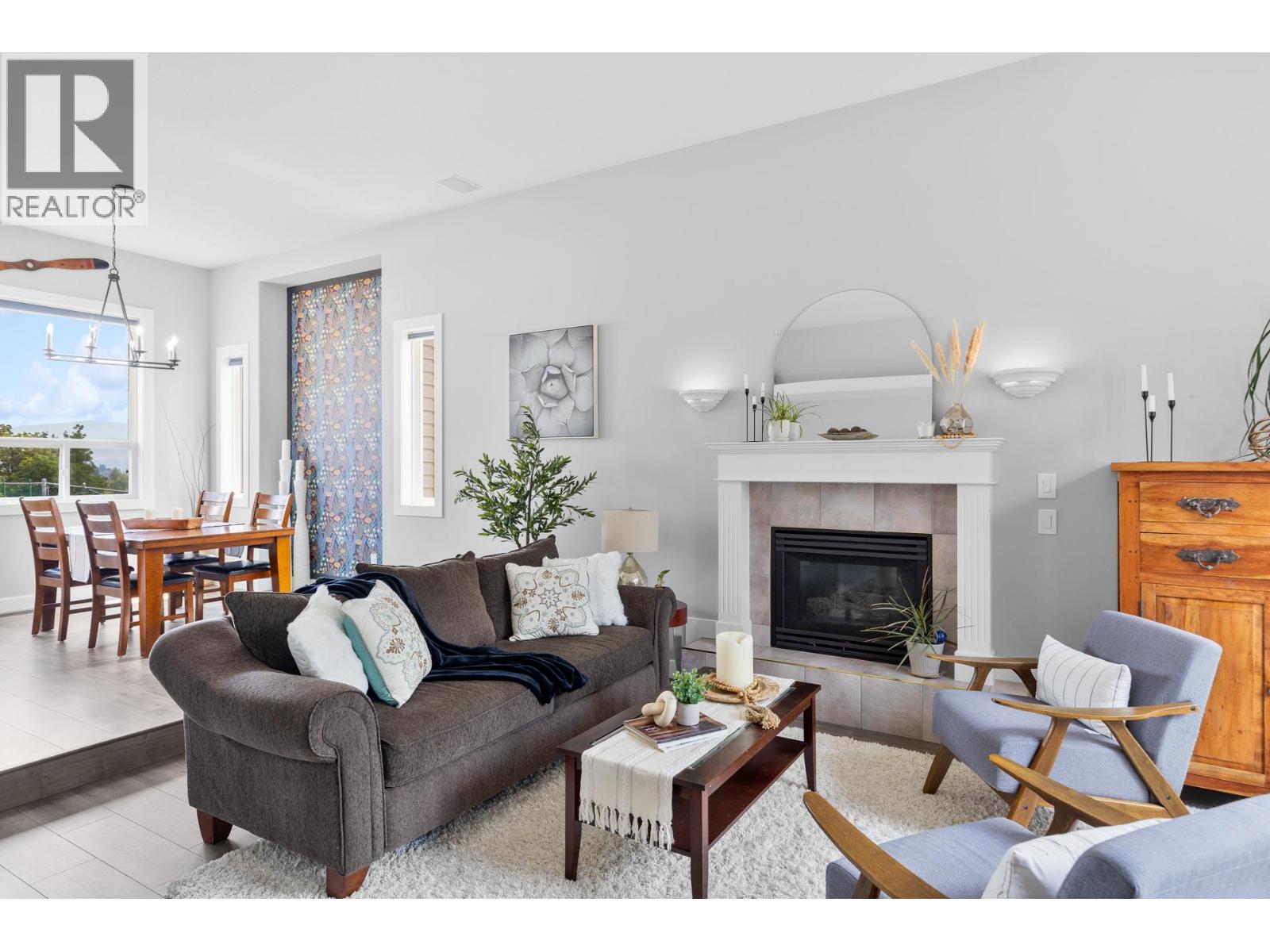  3271 Deer Ridge Court, West Kelowna