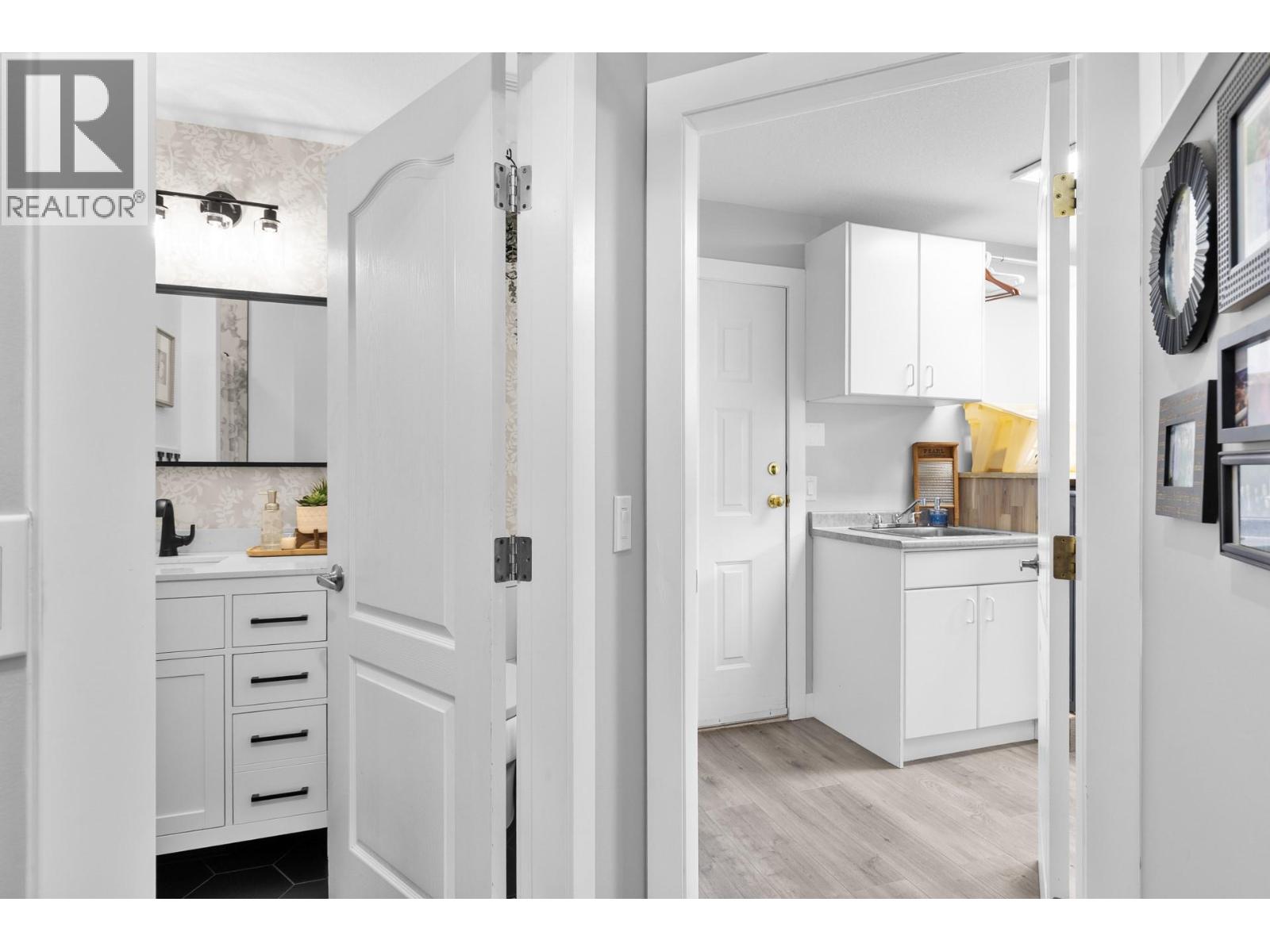  3271 Deer Ridge Court, West Kelowna
