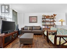 202 - 80 Grandravine Drive, Toronto, ON M3J1B2 Photo 8
