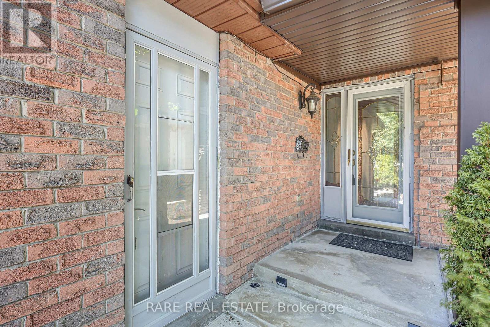 29 ABELARD AVENUE - 4