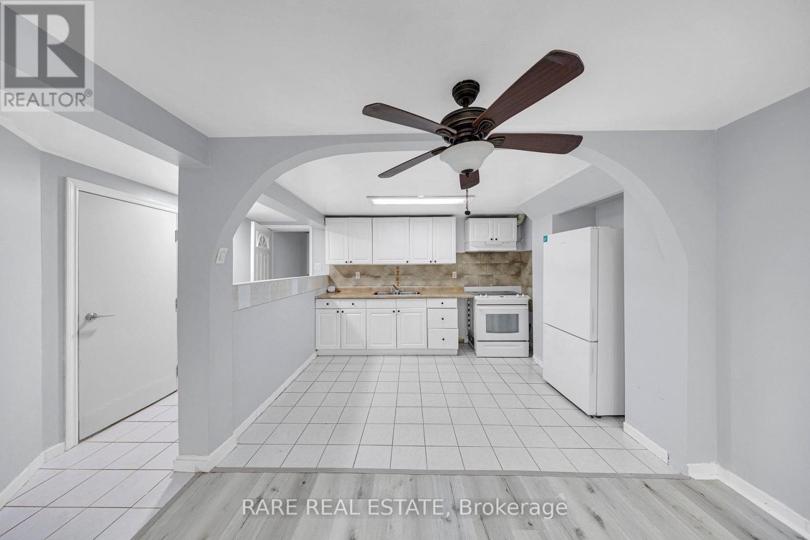 29 ABELARD AVENUE - 42