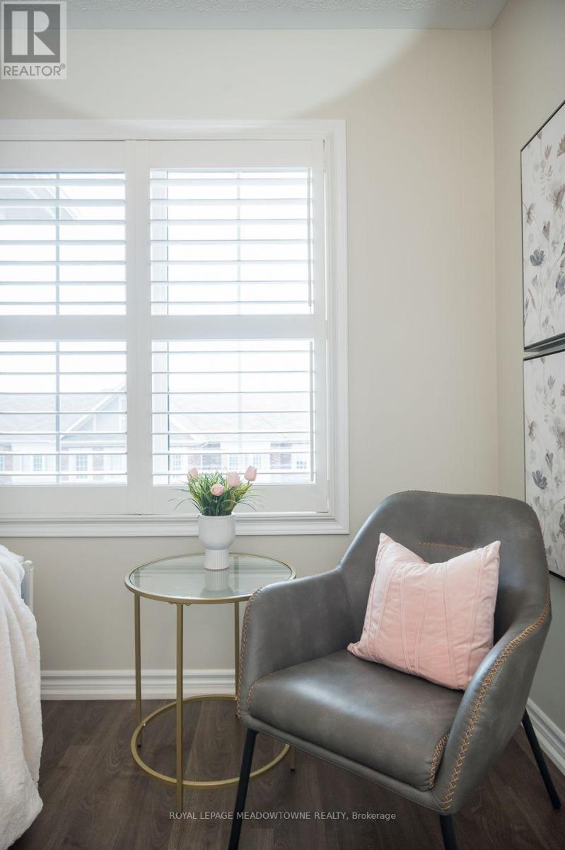 298 REIS PLACE - Image 33