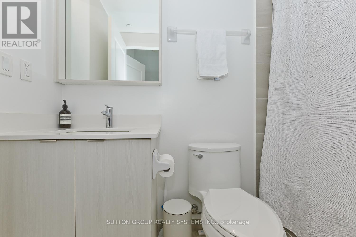 #1409 4655 METCALFE AVENUE - 29