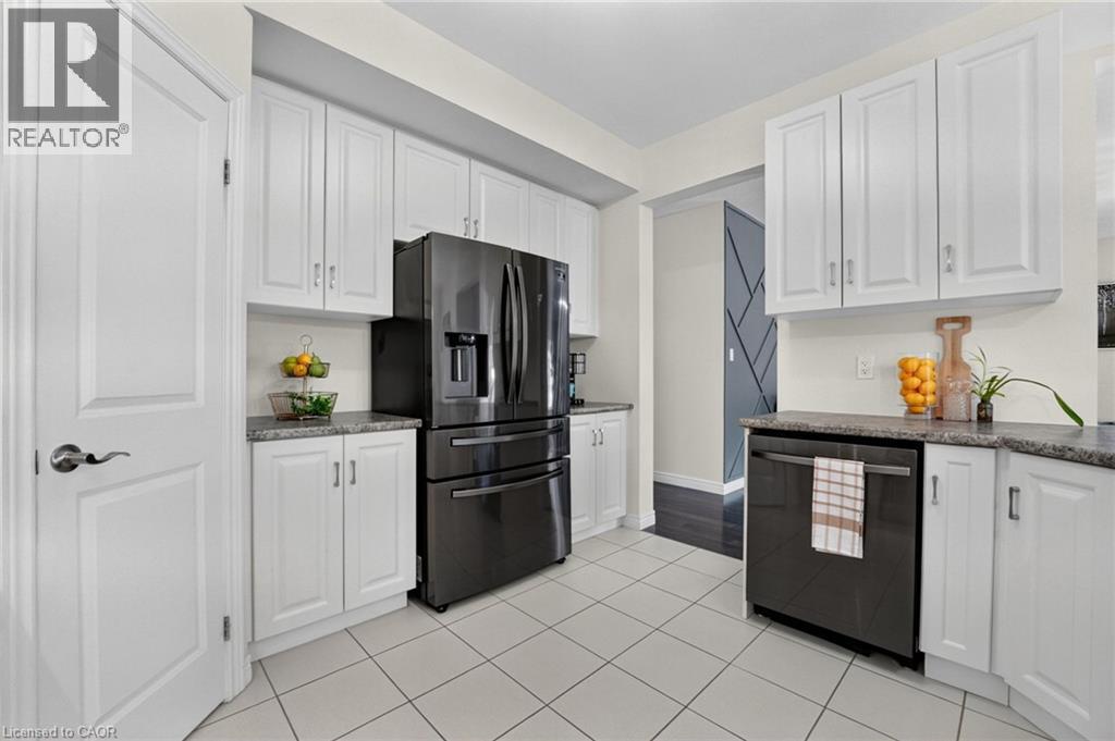 149 DENNIS Drive - 19
