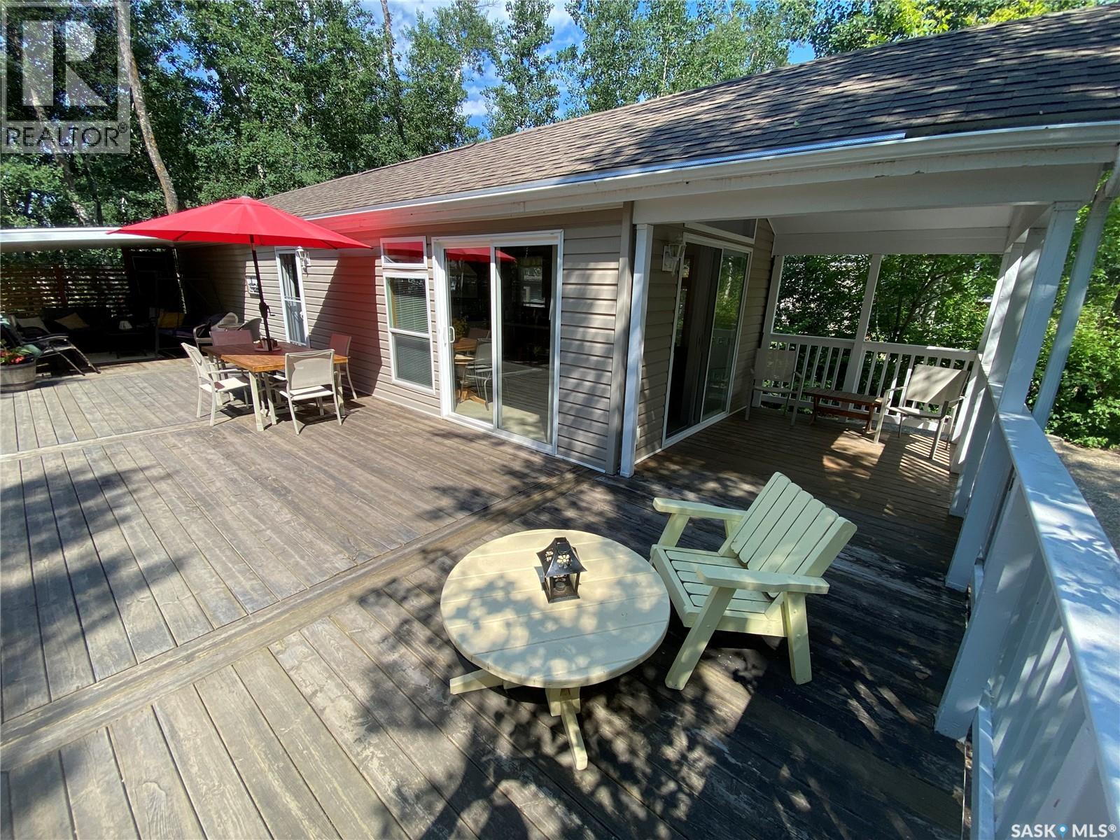 25-26 Eugene DRIVE - 2
