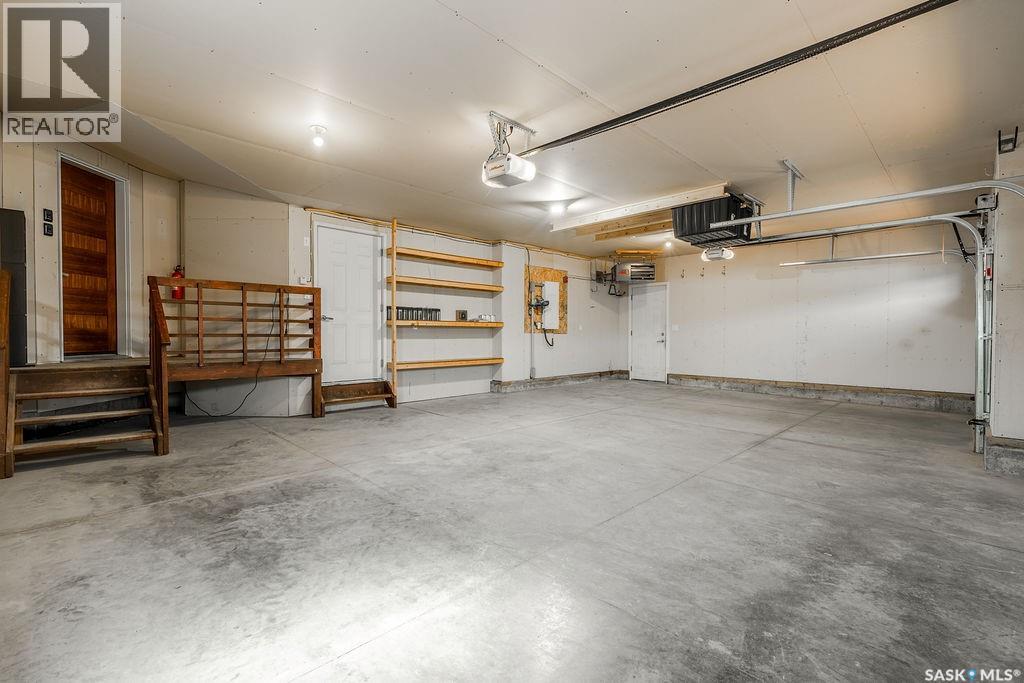 603 Pichler CRESCENT - Image 42