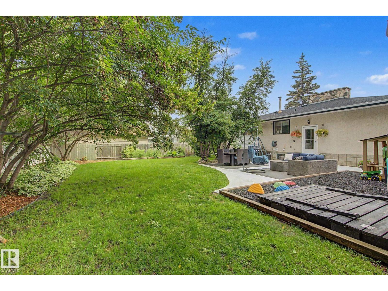 7712 159 ST NW - Image 25