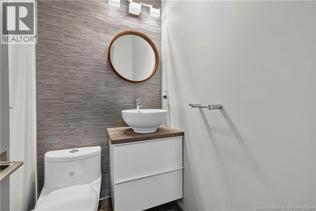 505 Broussard - 18