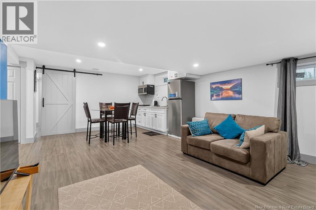505 Broussard - Image 33
