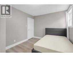 11 Derby Street, photo 11