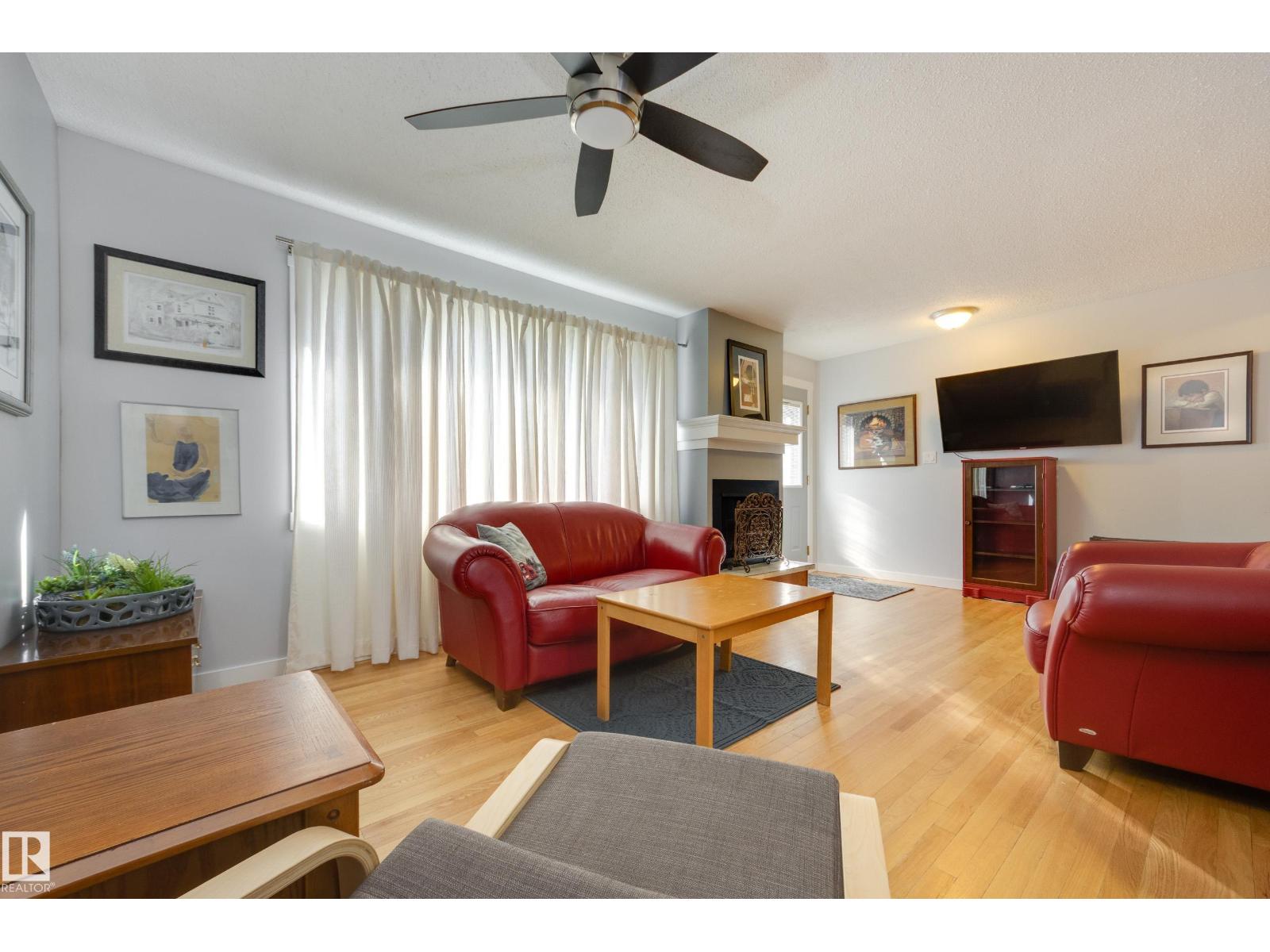 4303 46 ST - Image 9