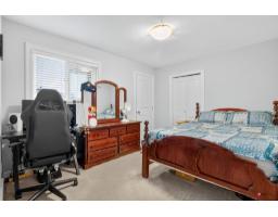 6418 137a Street, Surrey, BC V3W1S6 Photo 21