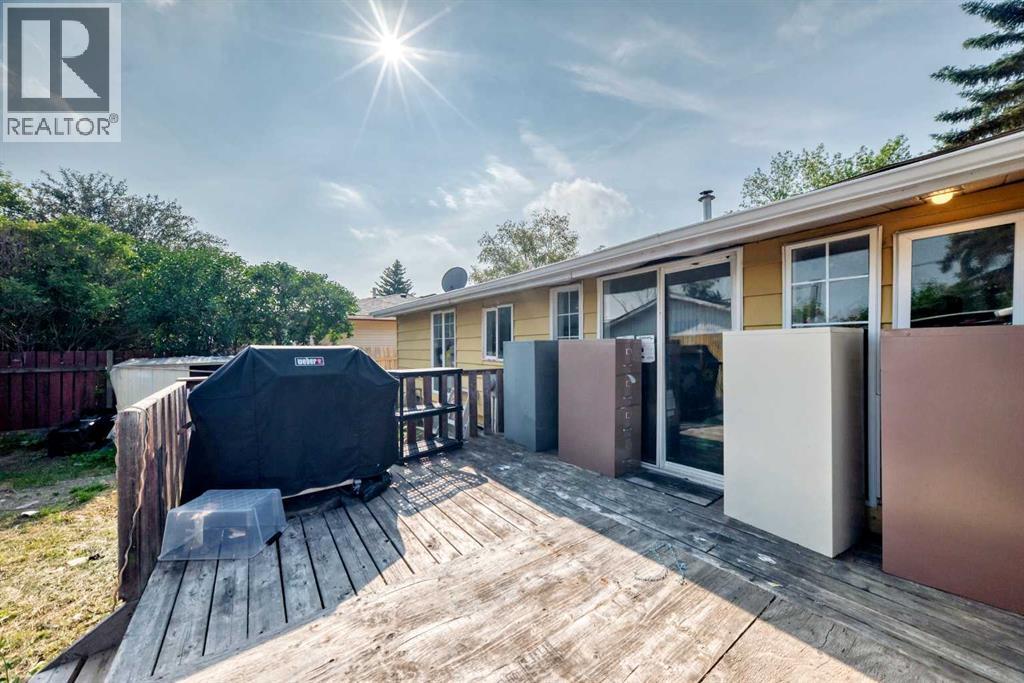 6016 18 Avenue NE - Image 22