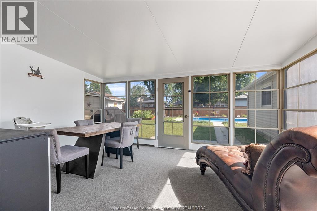 2935 GRANBY CRESCENT - 10